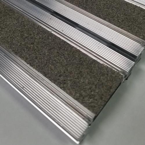 Low Profile Abrasive Surface Grill 3/8
